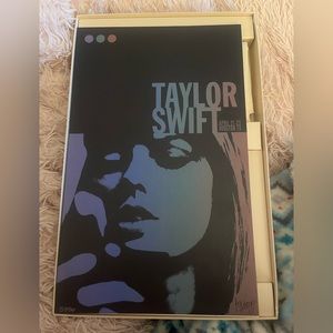 houston night 3 taylor swift poster! ⭐️🤍